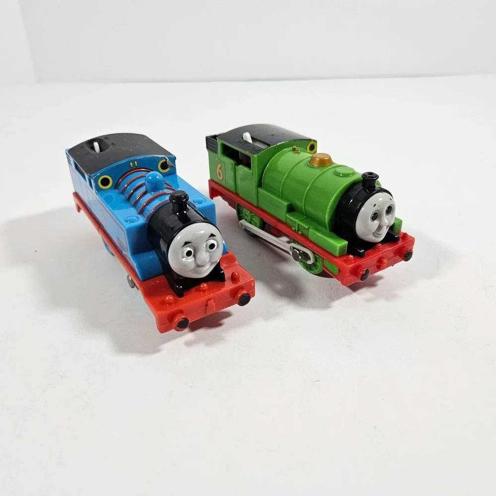 Thomas & Friends TrackMaster Thomas & Percy Motorized Train Engines 2009 Mattel